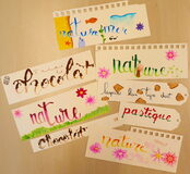 Galerie photo lettering sur papier aquarelle et papier noir